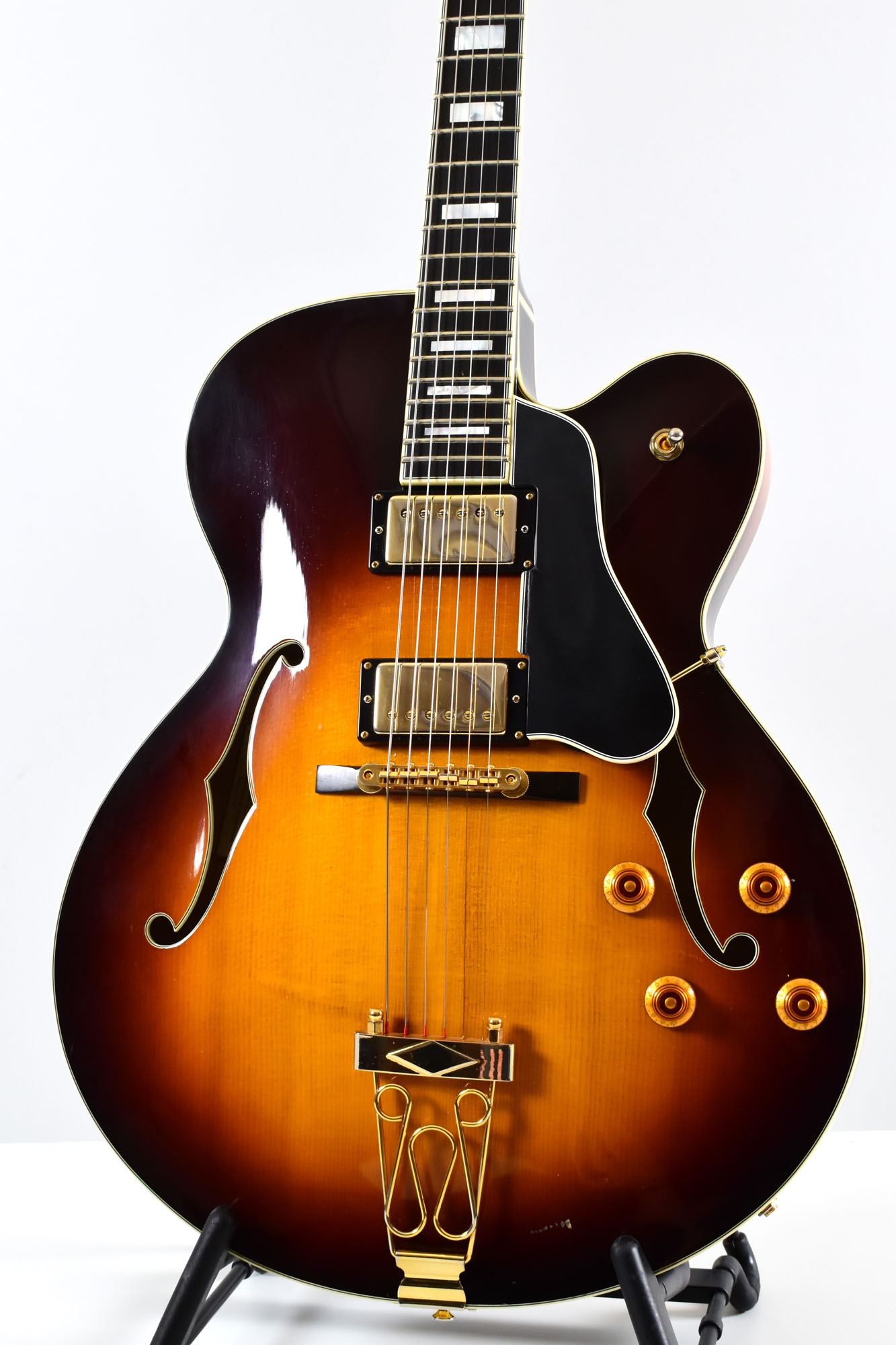 Used gibson deals byrdland for sale